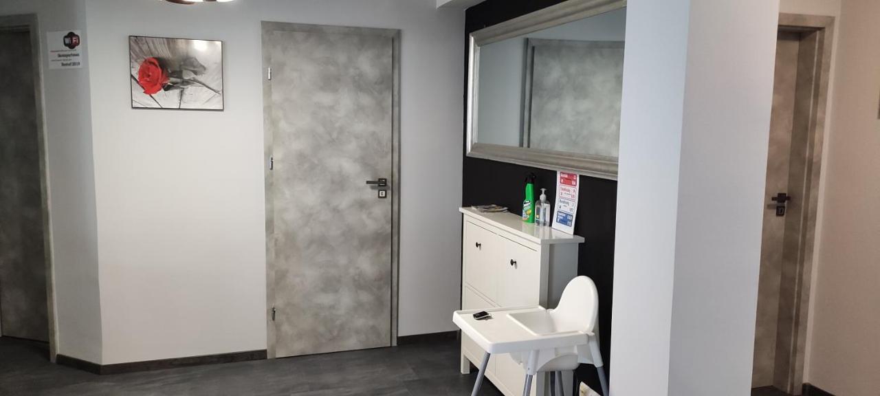 Ikon Apartman Хайдусобосло Экстерьер фото