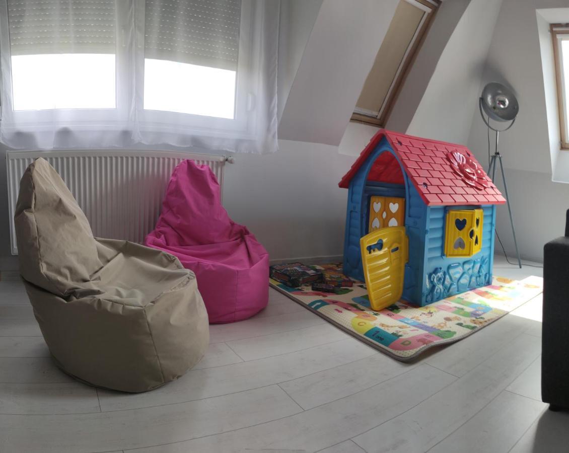 Ikon Apartman Хайдусобосло Экстерьер фото
