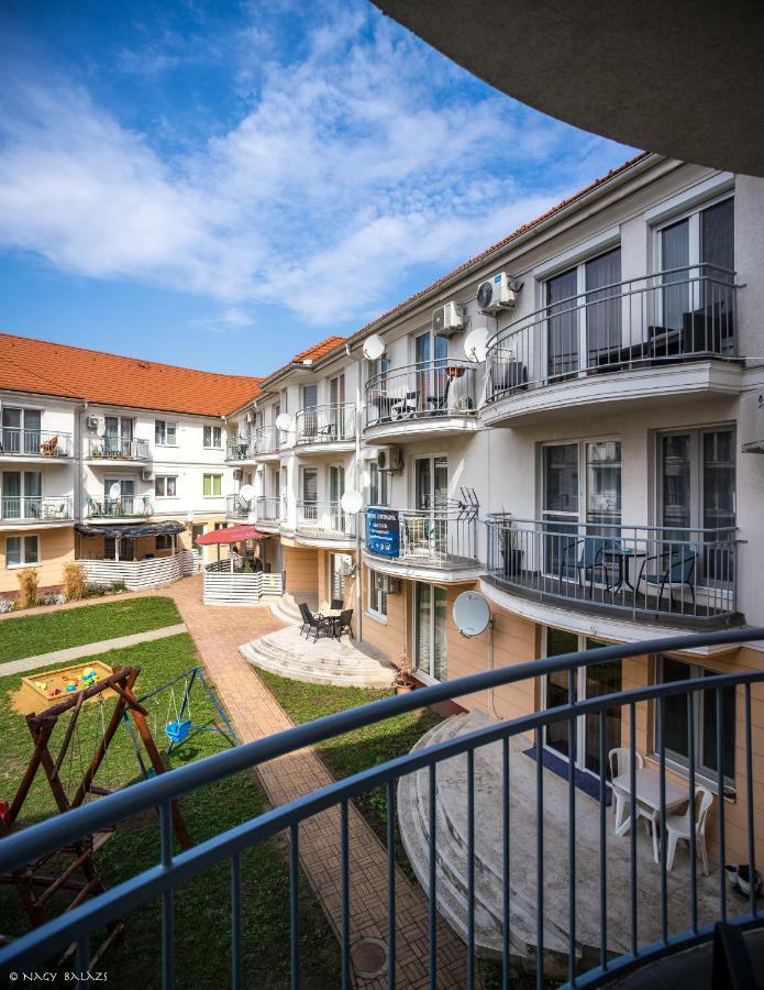 Ikon Apartman Хайдусобосло Экстерьер фото